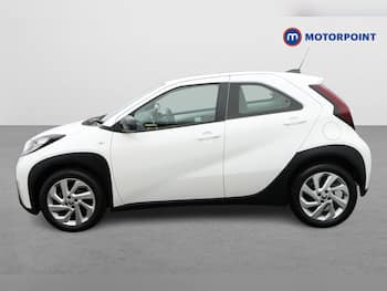 Used Toyota Aygo X 2023 for sale - 79629567: Photo