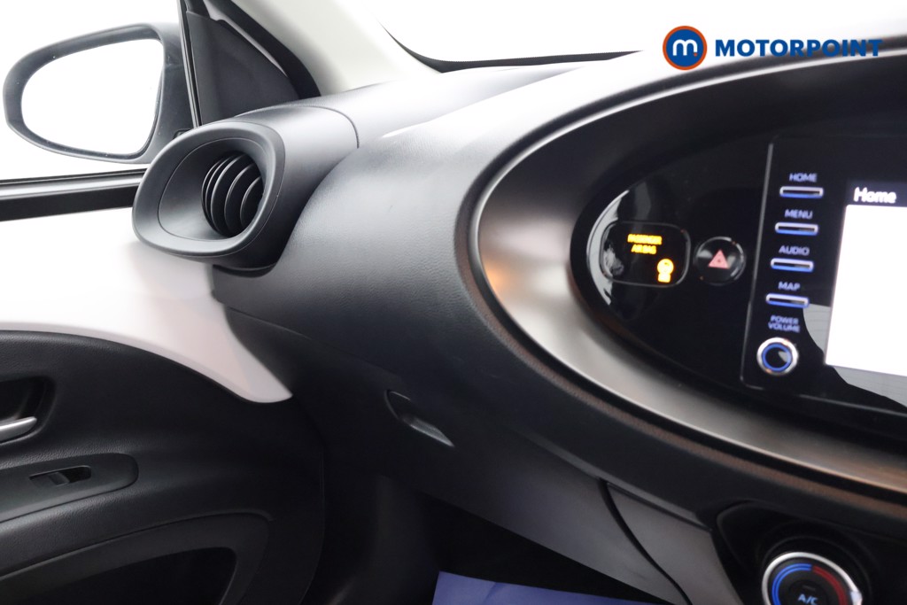 Used Toyota Aygo X 2023 for sale - 76367179: Photo 20