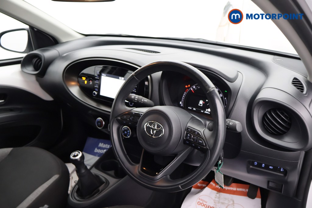 Used Toyota Aygo X 2023 for sale - 76367179: Photo 23
