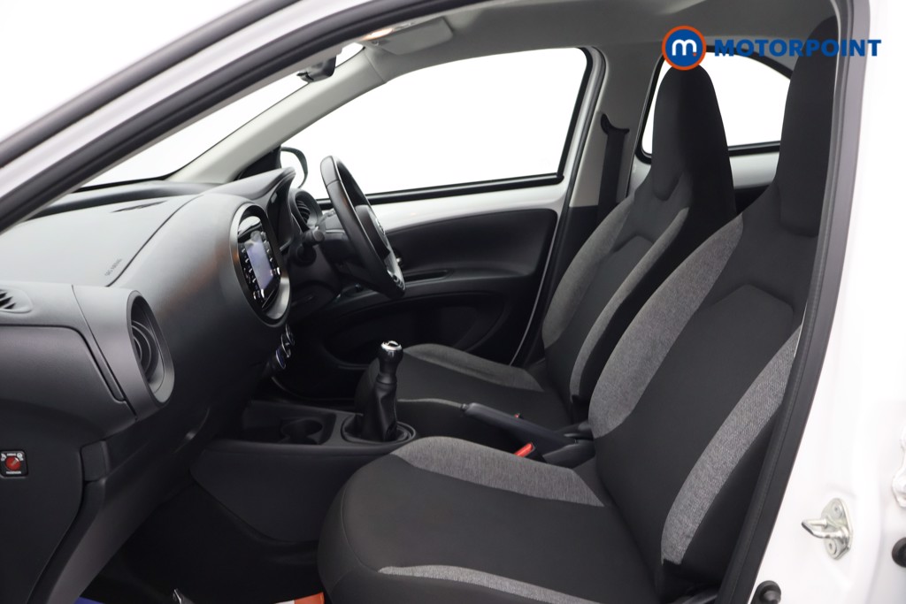 Used Toyota Aygo X 2023 for sale - 76367179: Photo 27