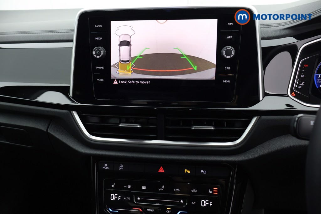 Used Volkswagen T-Roc 2024 for sale - 76958187: Photo 17