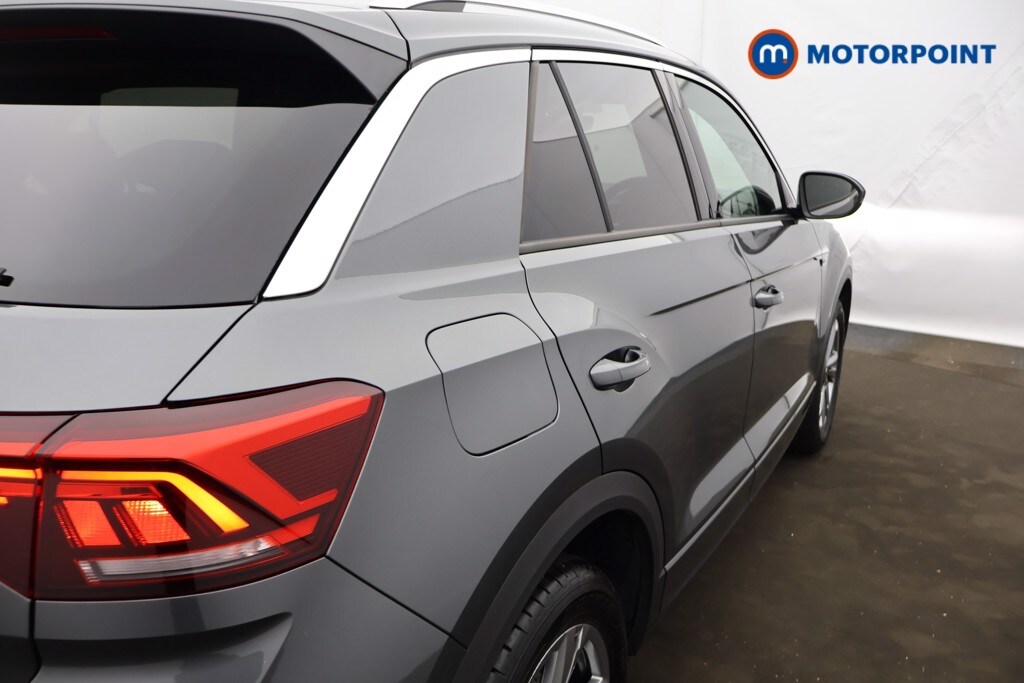 Used Volkswagen T-Roc 2024 for sale - 76958187: Photo 34