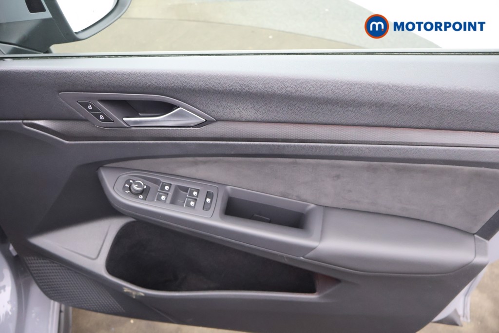 Used Volkswagen Golf 2024 for sale - 78012256: Photo 19