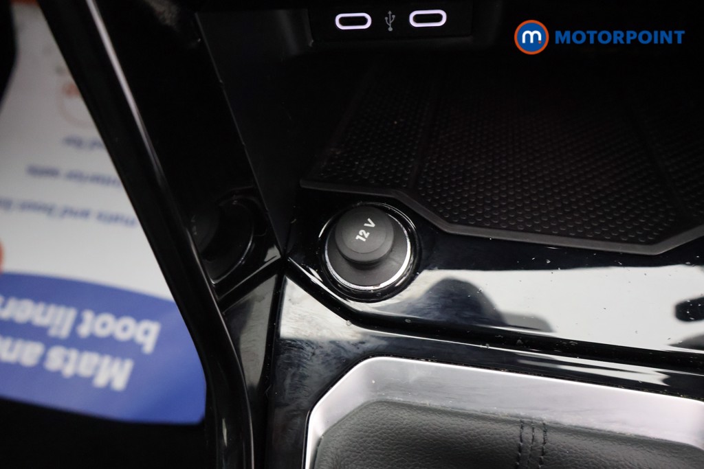 Used Volkswagen T-Roc 2023 for sale - 77312784: Photo 23