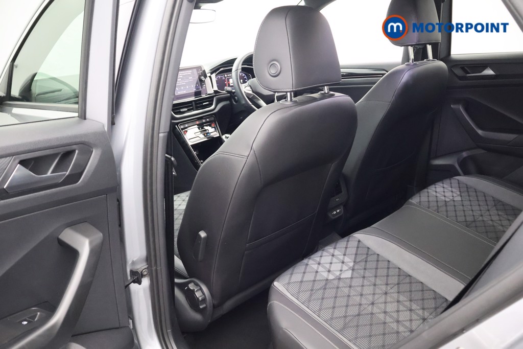 Used Volkswagen T-Roc 2023 for sale - 77312784: Photo 39