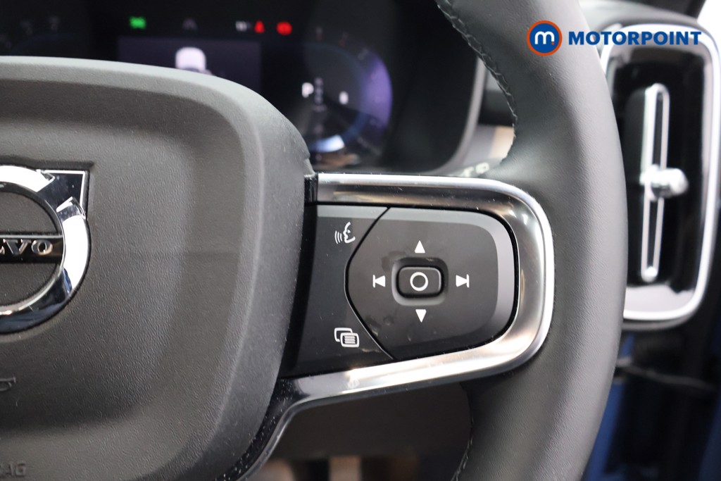 Used Volvo XC40 2023 for sale - 76958142: Photo 11