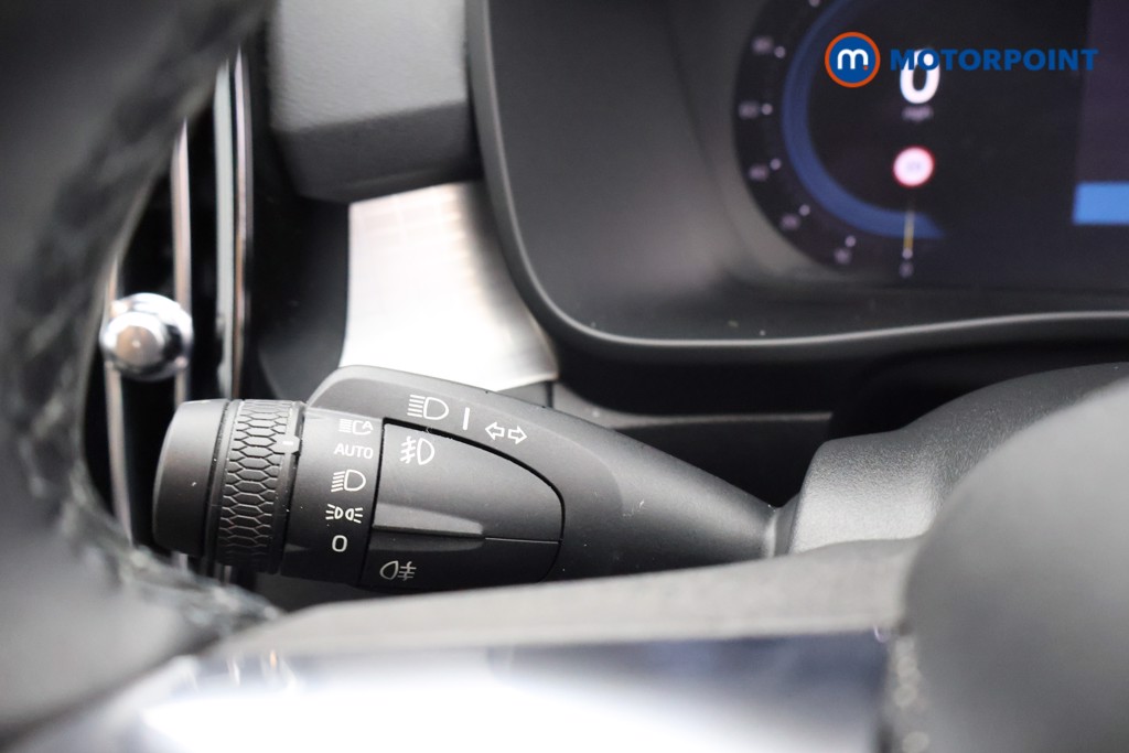 Used Volvo XC40 2023 for sale - 76958142: Photo 13