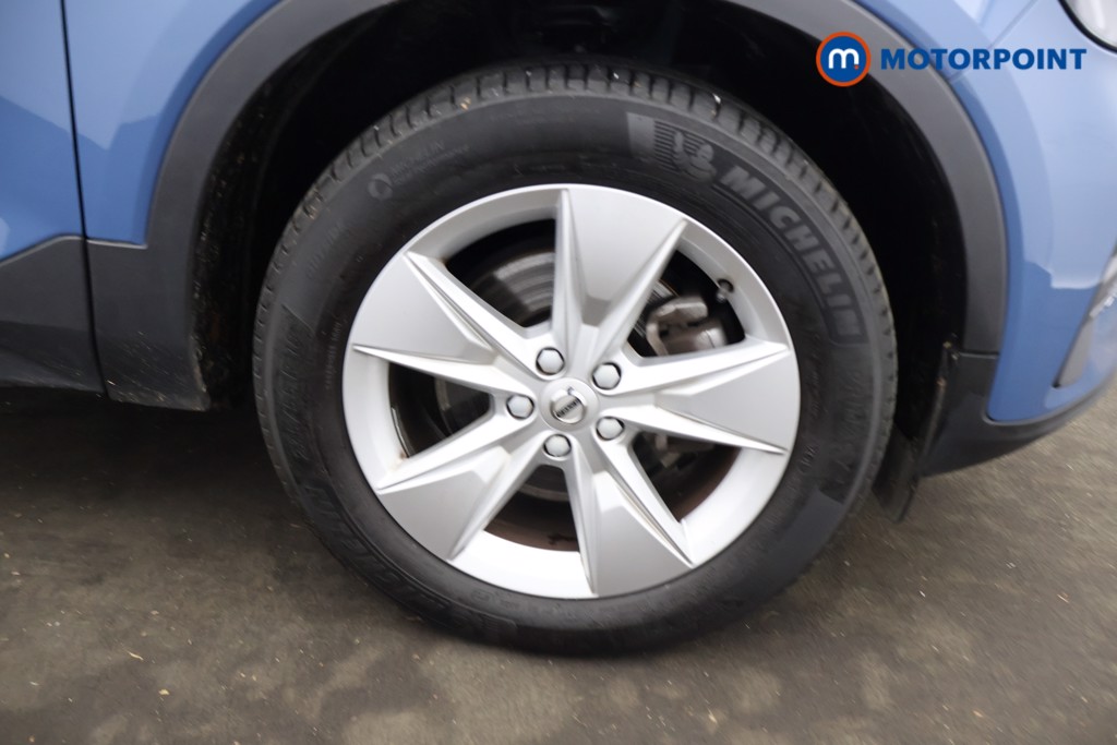 Used Volvo XC40 2023 for sale - 76958142: Photo 32