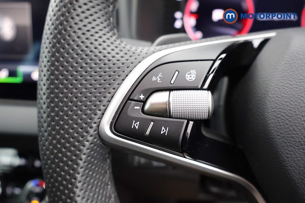 Used Skoda Karoq 2025 for sale - 76184611: Photo 10