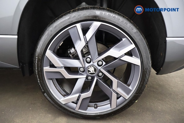 Used Skoda Karoq 2025 for sale - 76184611: Photo 43