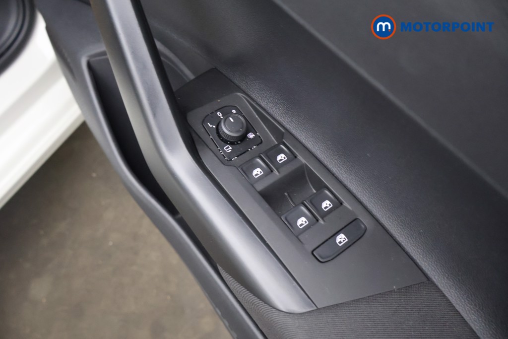 Used Volkswagen Polo 2024 for sale - 77763912: Photo 27