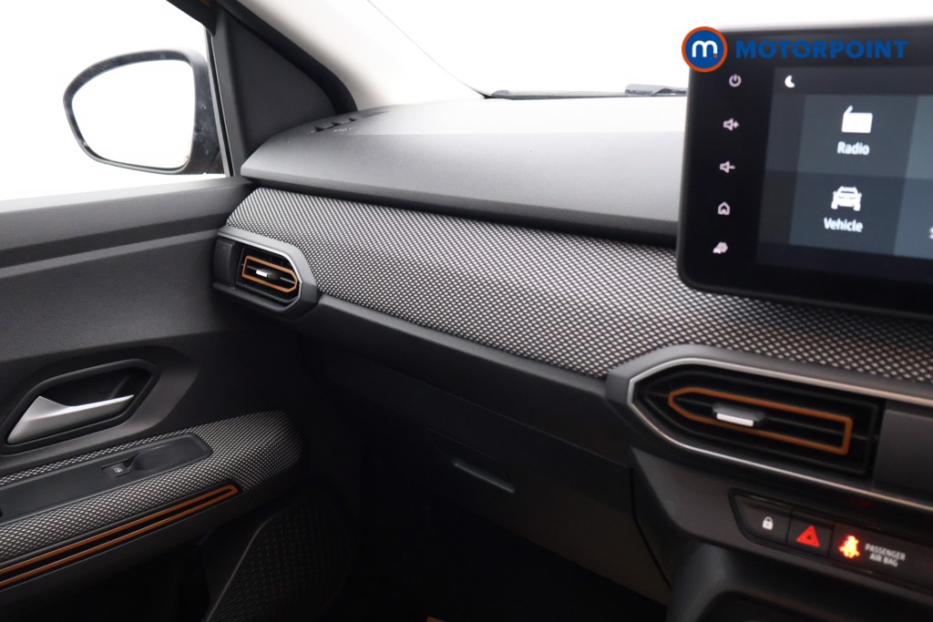 Used Dacia Sandero Stepway 2023 for sale - 76782726: Photo 17