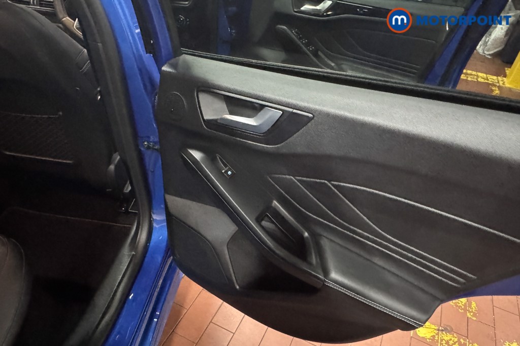 Used Ford Focus 2022 for sale - 76581042: Photo 15