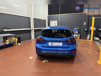 Used Ford Focus 2022 for sale - 76581042: Photo