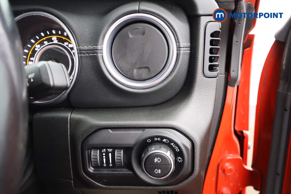 Used Jeep Wrangler 2021 for sale - 78106910: Photo 15