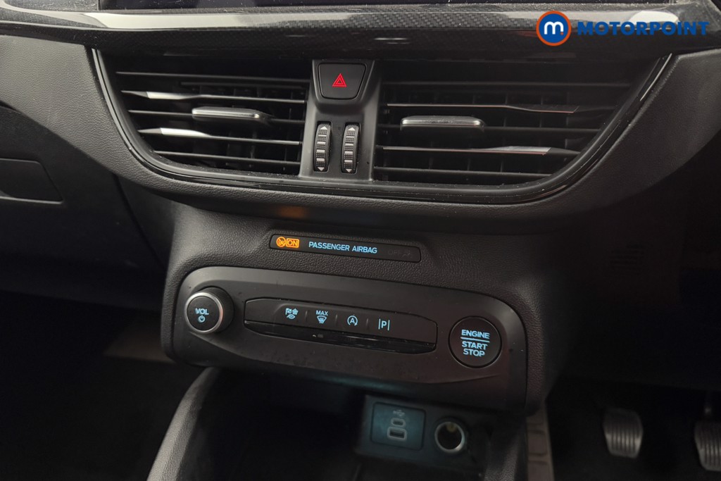 Used Ford Focus 2023 for sale - 76028609: Photo 20