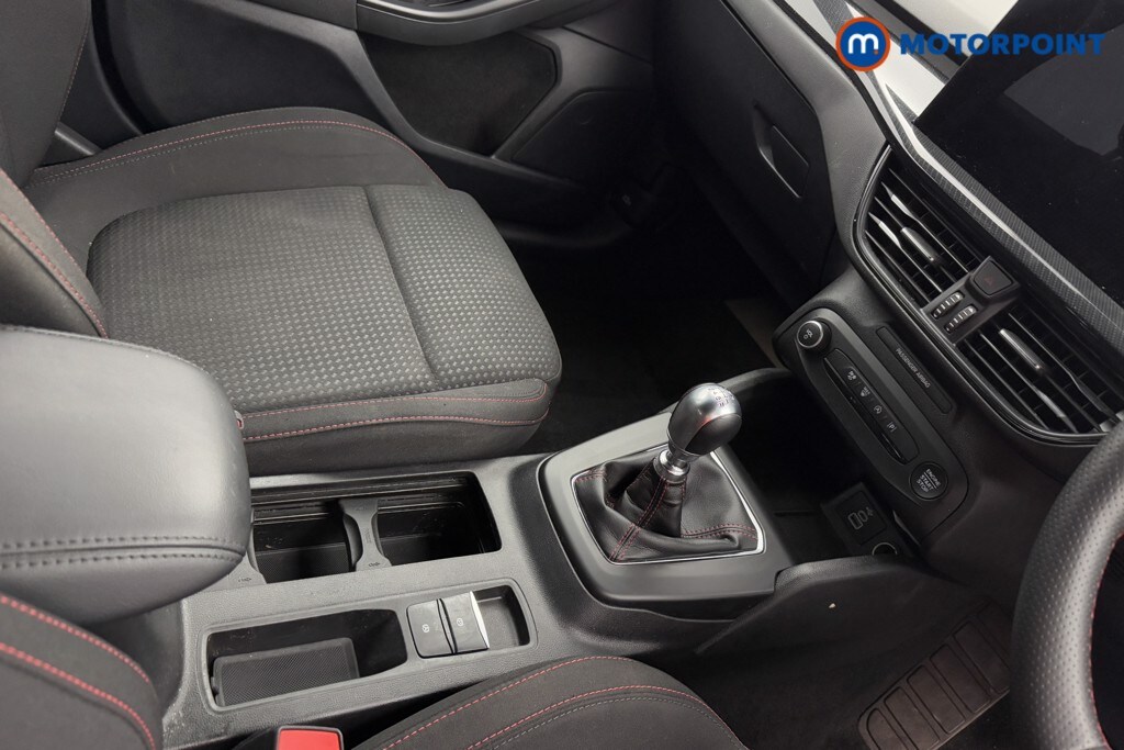 Used Ford Focus 2023 for sale - 76028609: Photo 23