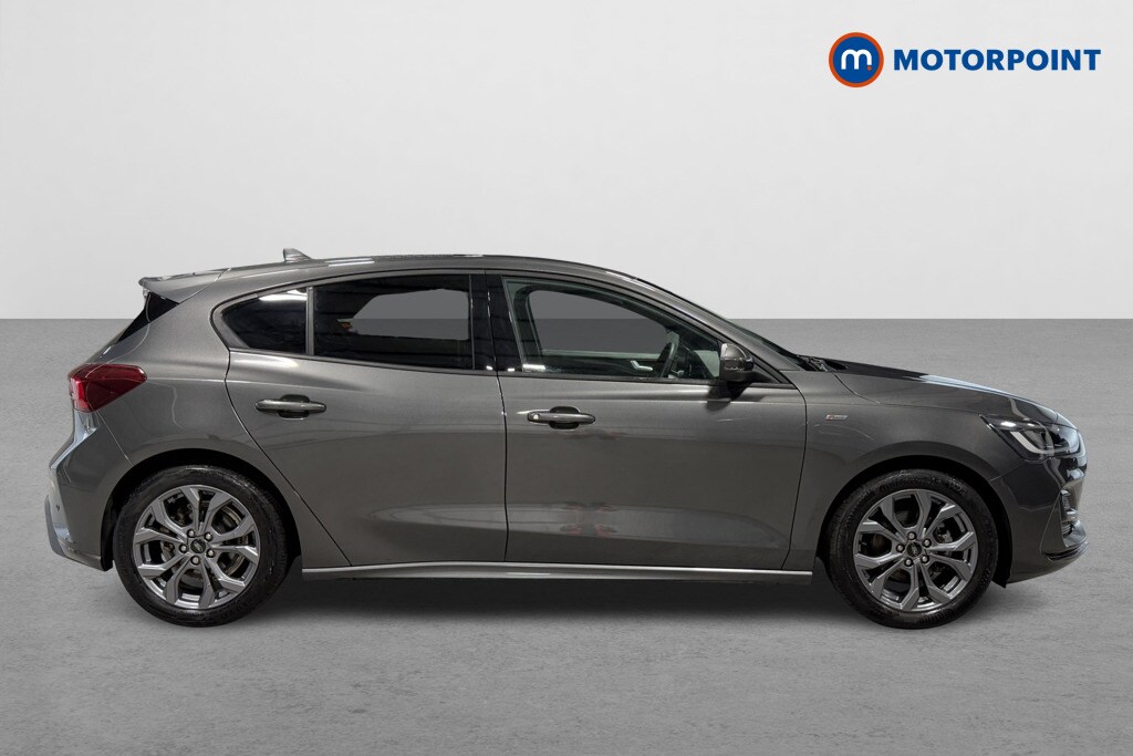 Used Ford Focus 2023 for sale - 76028609: Photo 8