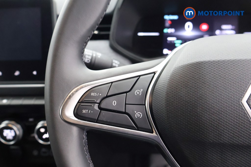 Used Renault Clio 2024 for sale - 76797333: Photo 10