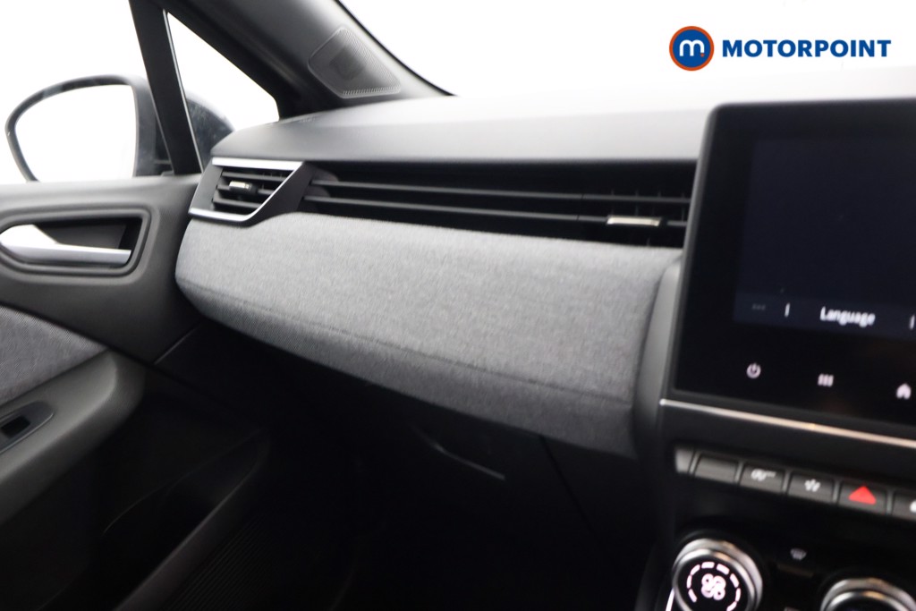 Used Renault Clio 2024 for sale - 76797333: Photo 20