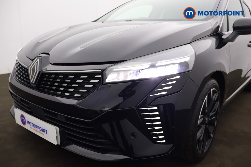 Used Renault Clio 2024 for sale - 76797333: Photo 37