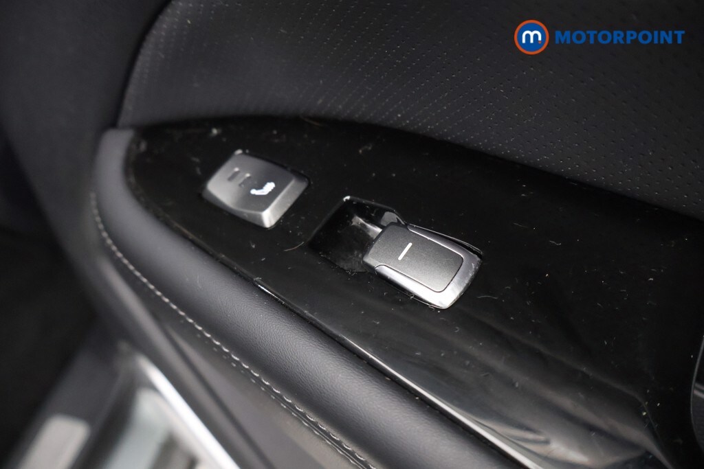 Used Ssangyong Rexton 2022 for sale - 76209600: Photo 42