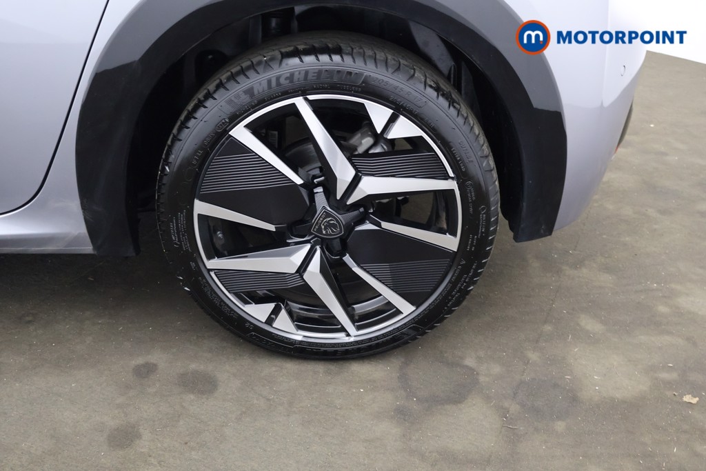 Used Peugeot 208 for sale - 77842592: Photo 29