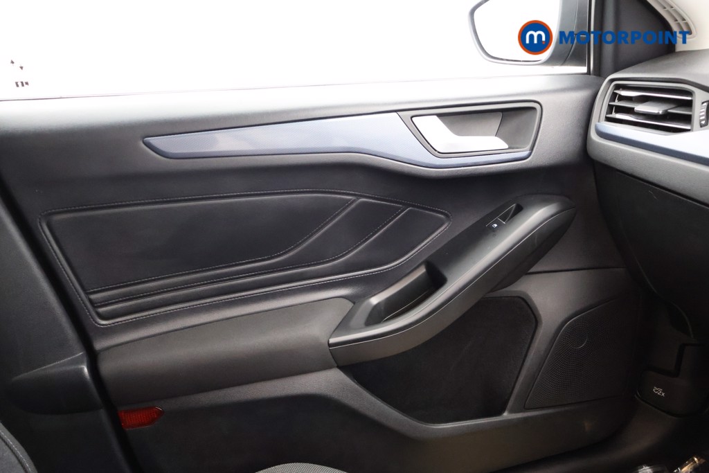 Used Ford Focus 2023 for sale - 77946564: Photo 18