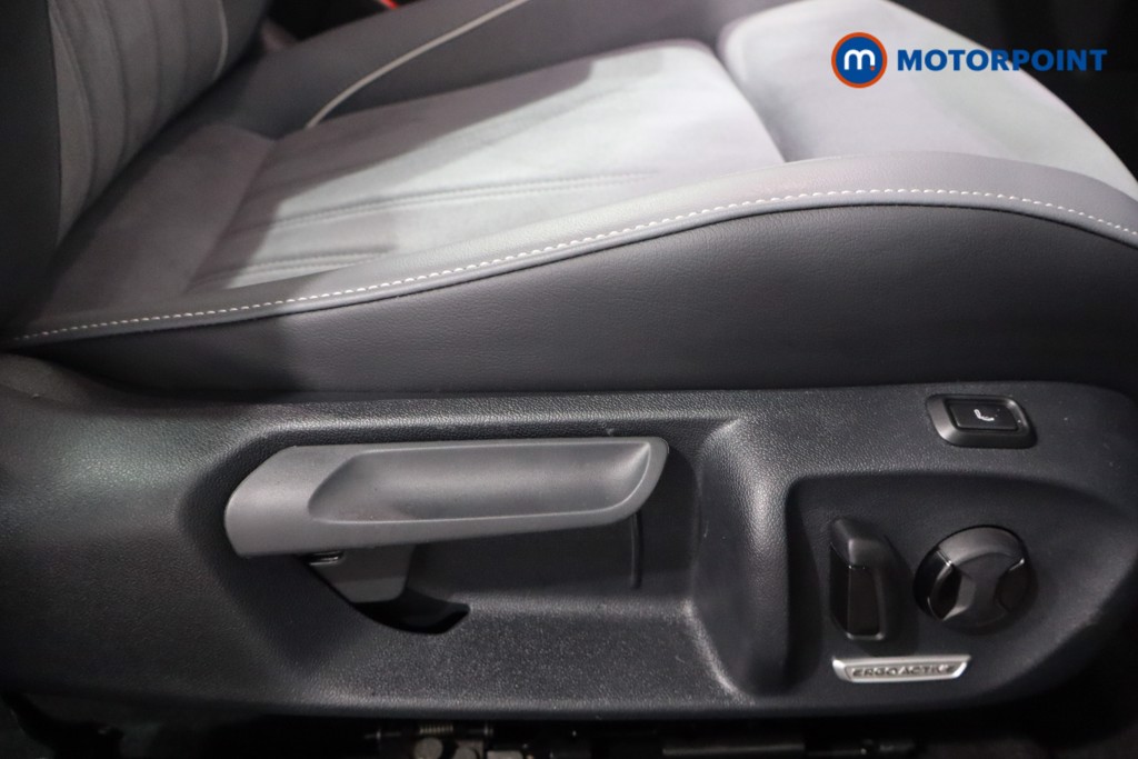 Used Volkswagen Passat 2025 for sale - 76505231: Photo 28