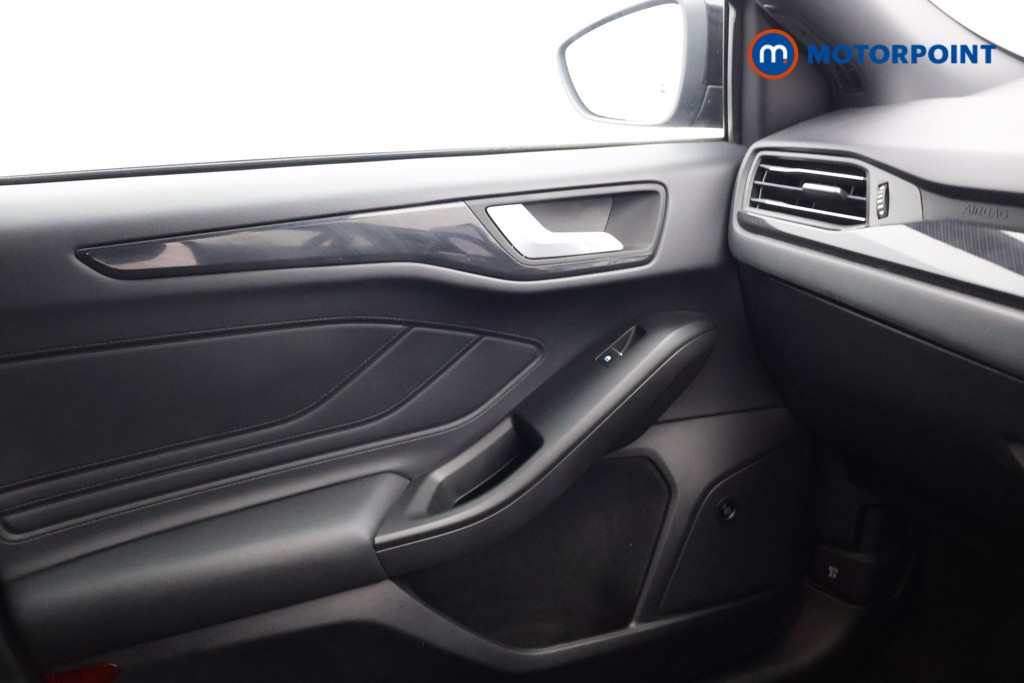 Used Ford Focus 2020 for sale - 76949343: Photo 15