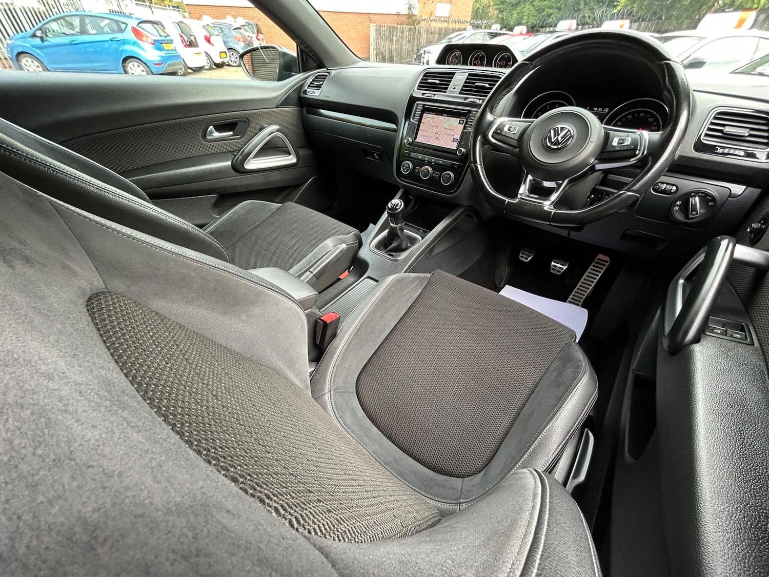 Used Volkswagen Scirocco 2017 for sale - 76497472: Photo 12