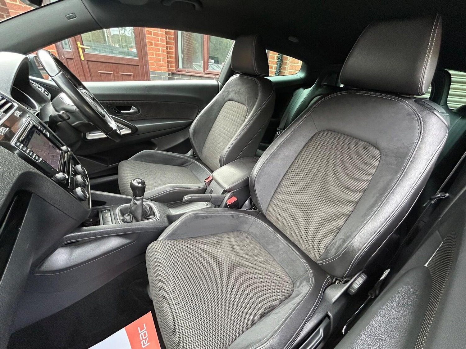 Used Volkswagen Scirocco 2017 for sale - 76497472: Photo 14