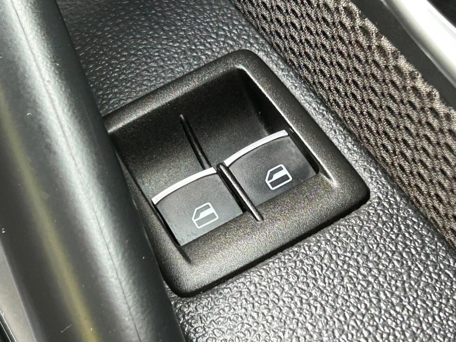 Used Volkswagen Scirocco 2017 for sale - 76497472: Photo 30