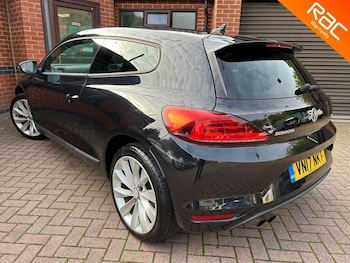 Used Volkswagen Scirocco 2017 for sale - 76497472: Photo