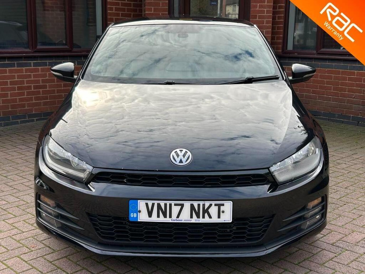 Used Volkswagen Scirocco 2017 for sale - 76497472: Photo 4