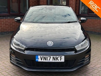 Used Volkswagen Scirocco 2017 for sale - 76497472: Photo