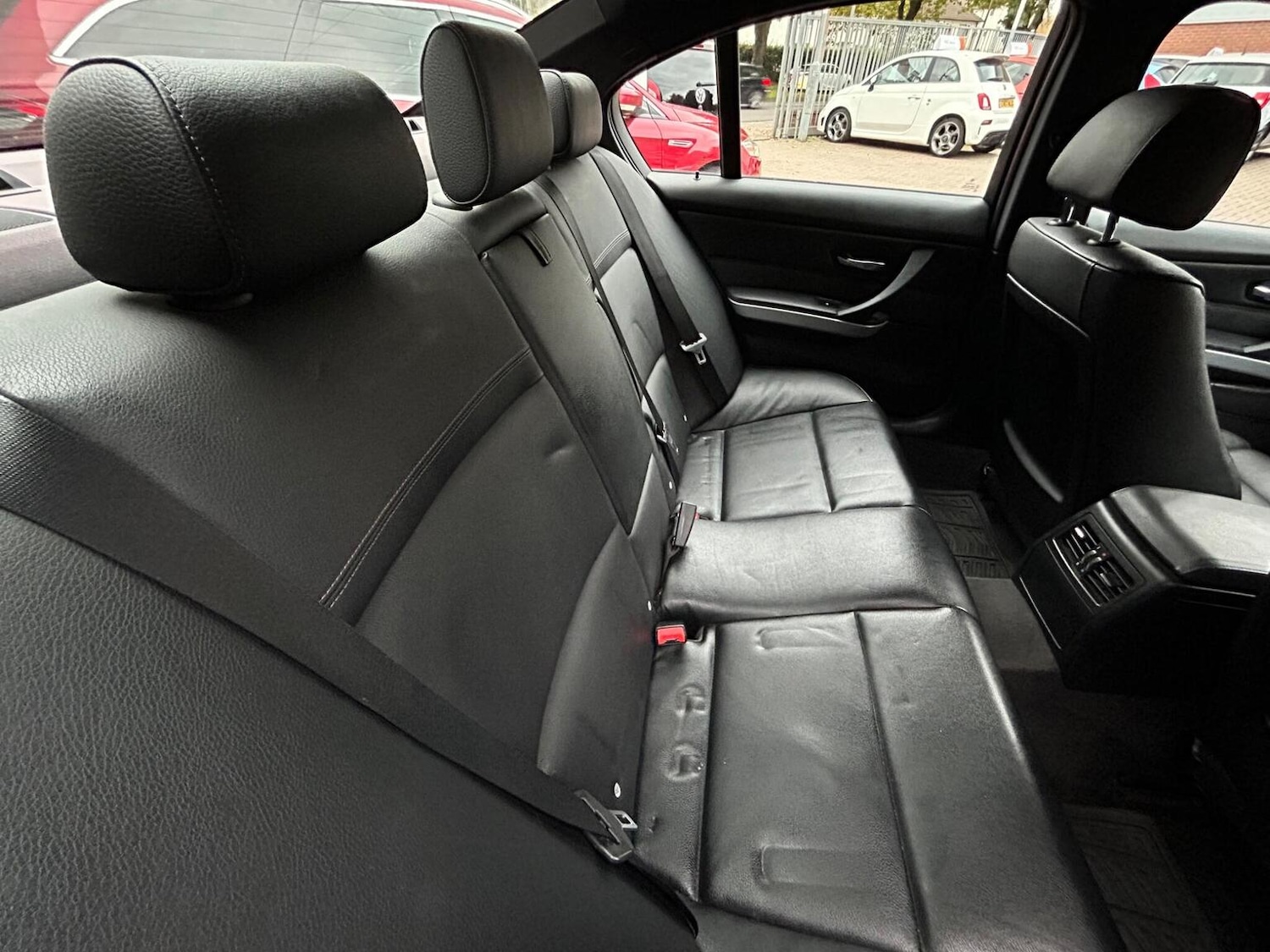 Used BMW 3 Series 2011 for sale - 76596541: Photo 17