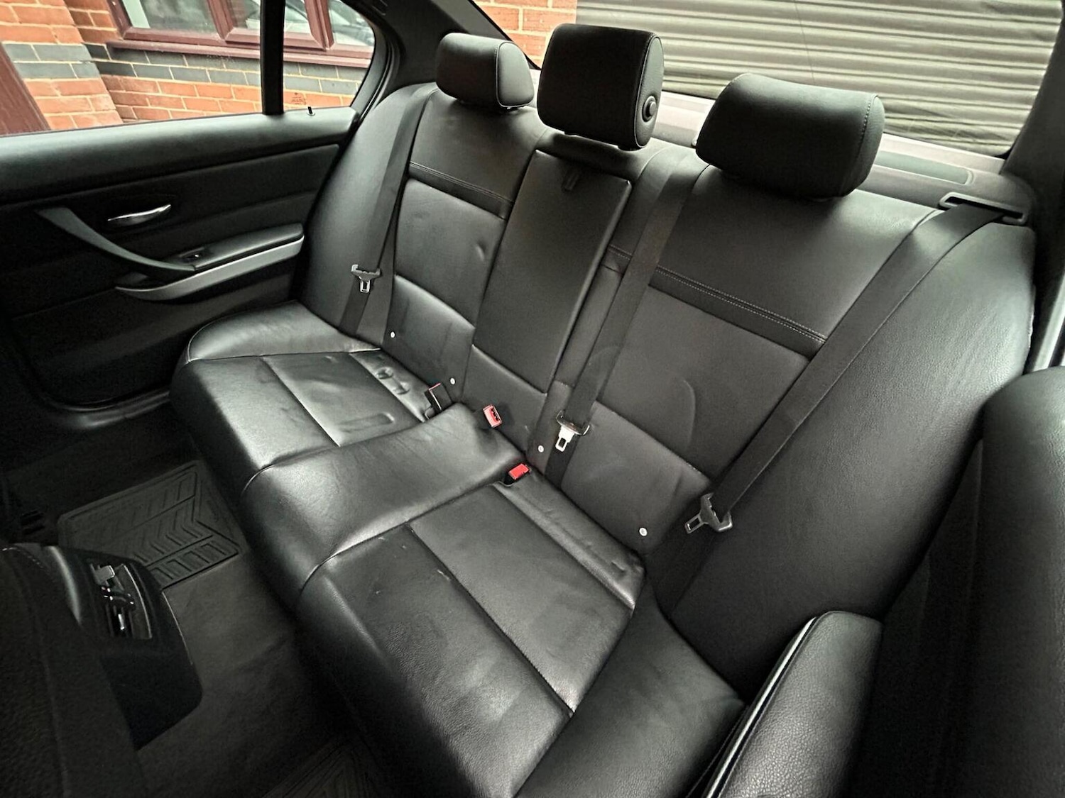 Used BMW 3 Series 2011 for sale - 76596541: Photo 20