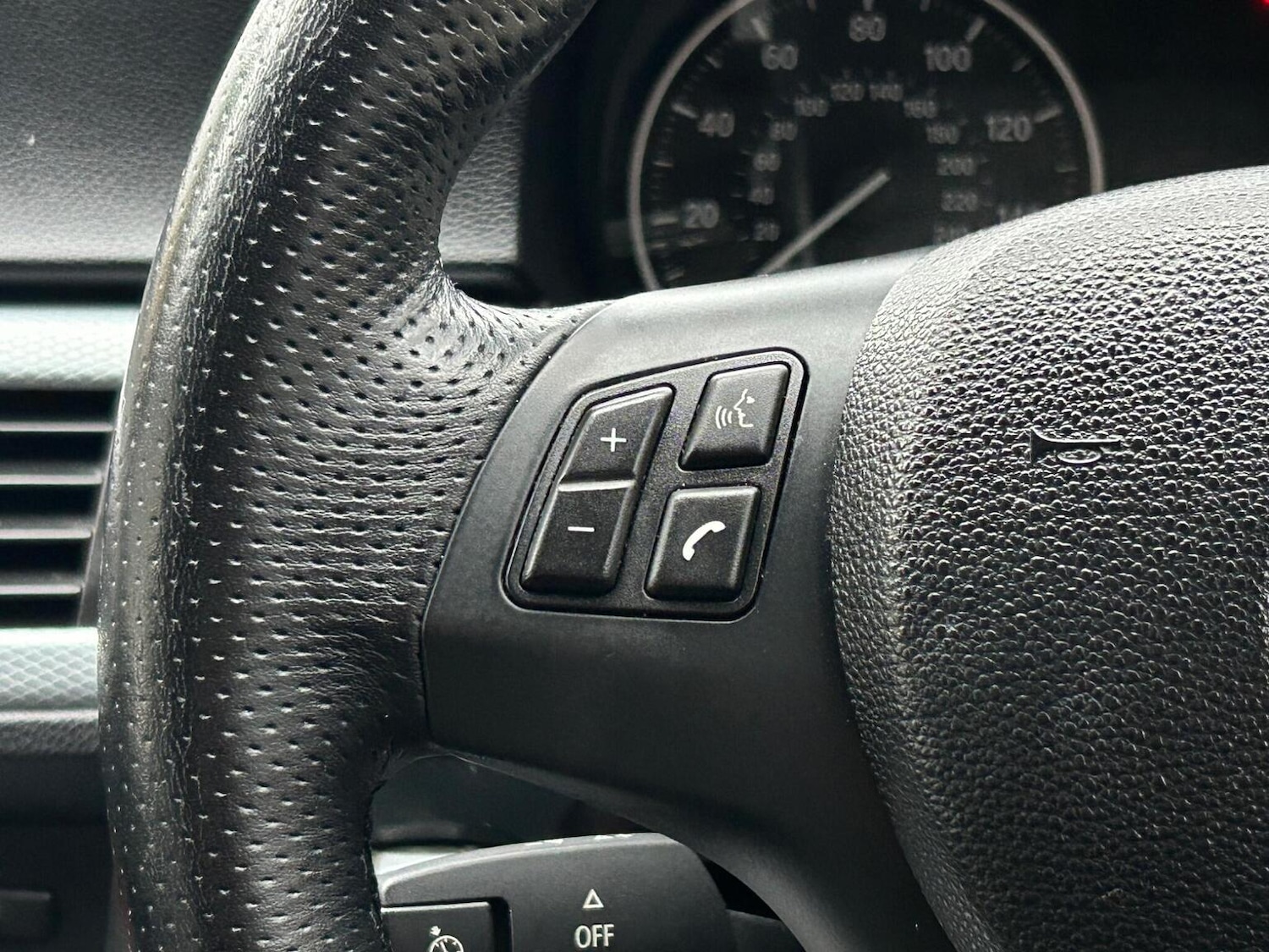 Used BMW 3 Series 2011 for sale - 76596541: Photo 26