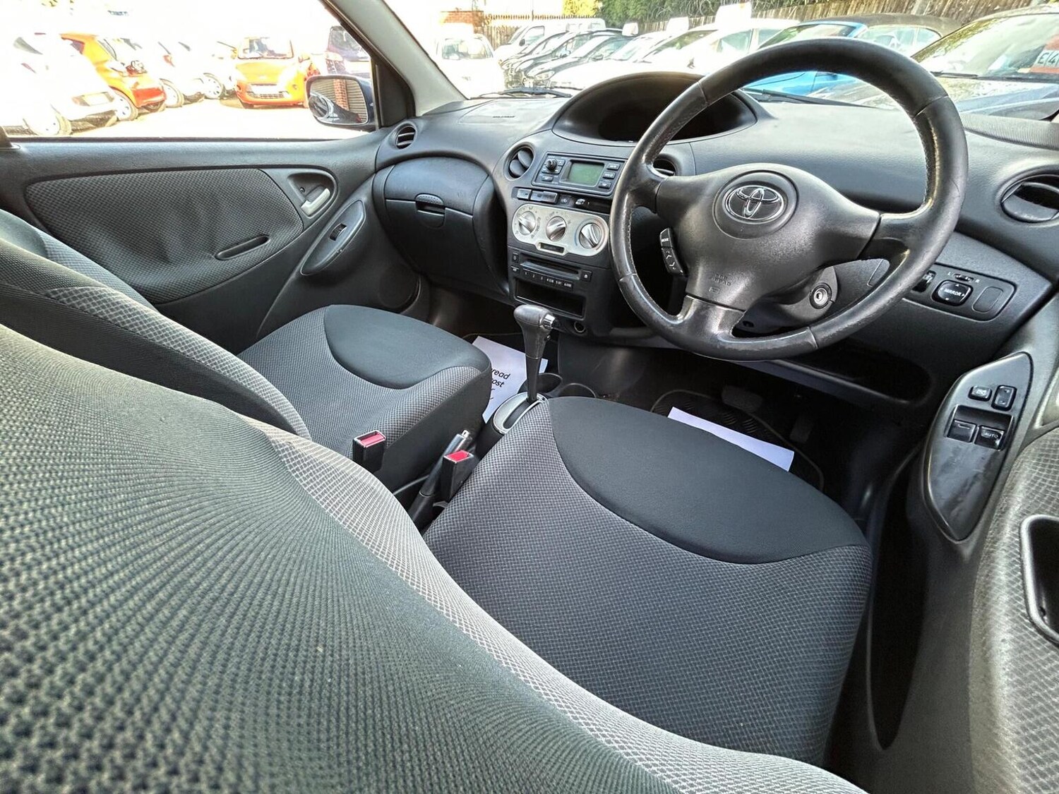 Used Toyota Yaris 2004 for sale - 76497414: Photo 12