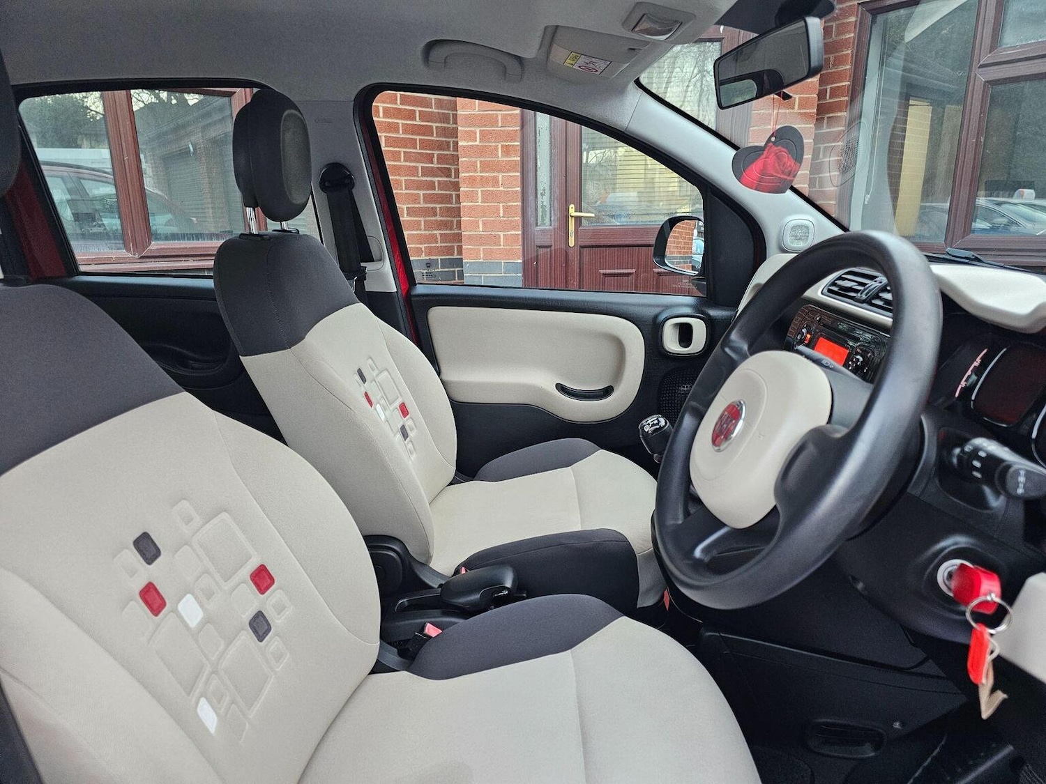 Used Fiat Panda 2015 for sale - 76692826: Photo 11