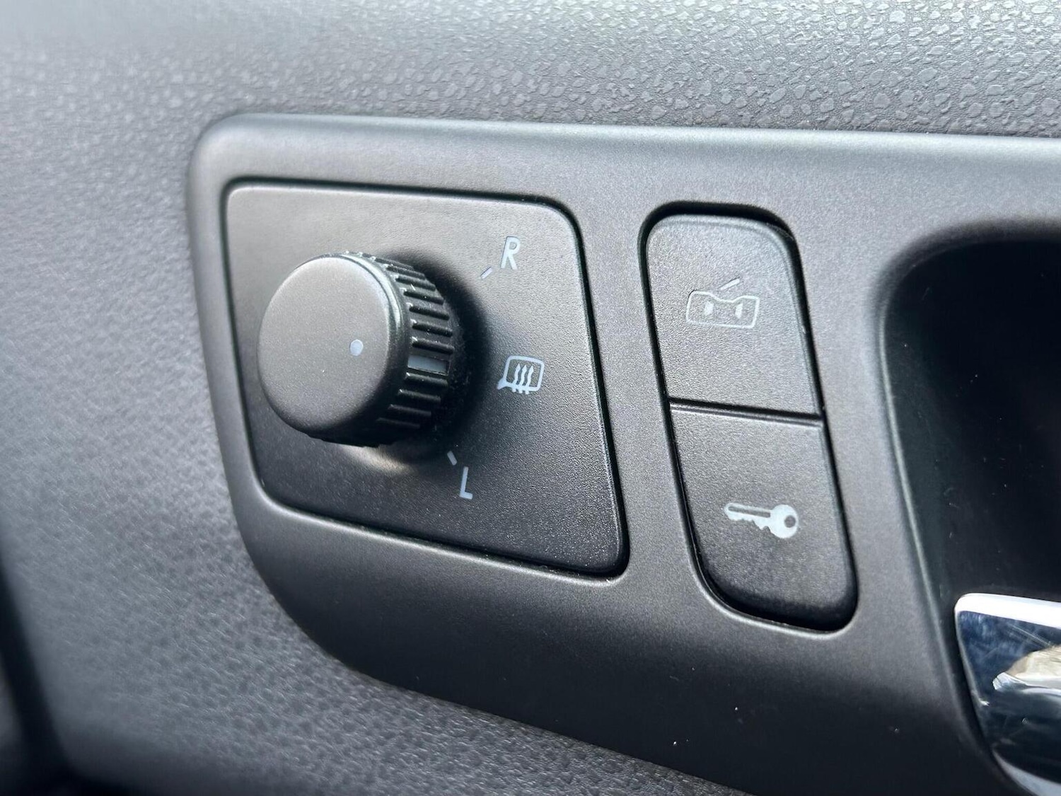 Used Volkswagen Polo 2009 for sale - 76963357: Photo 28