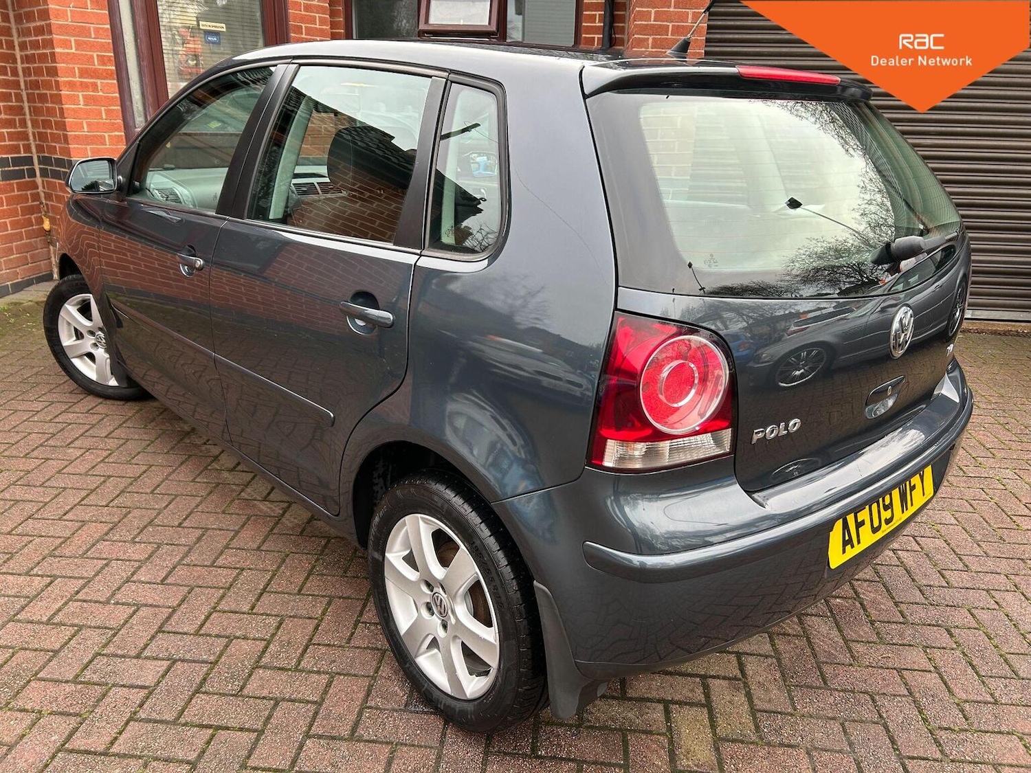 Used Volkswagen Polo 2009 for sale - 76963357: Photo 3