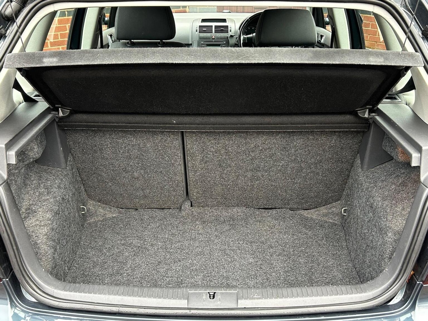 Used Volkswagen Polo 2009 for sale - 76963357: Photo 8