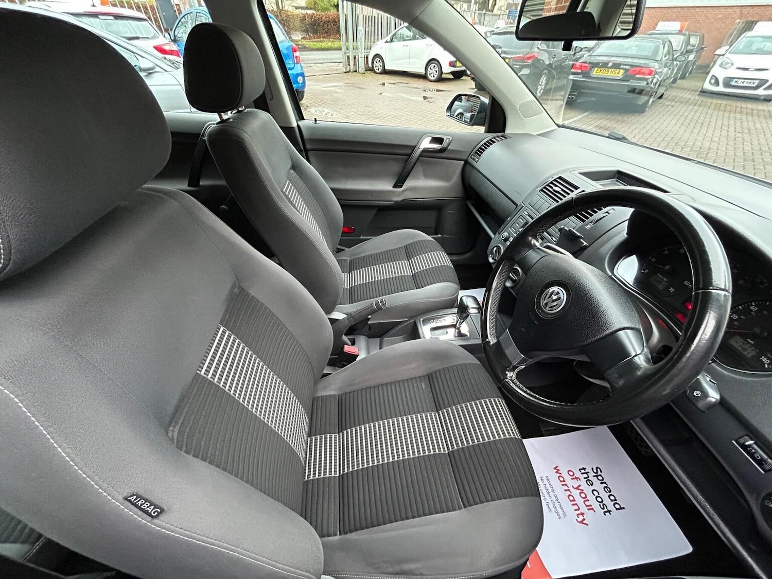 Used Volkswagen Polo 2009 for sale - 76963357: Photo 9