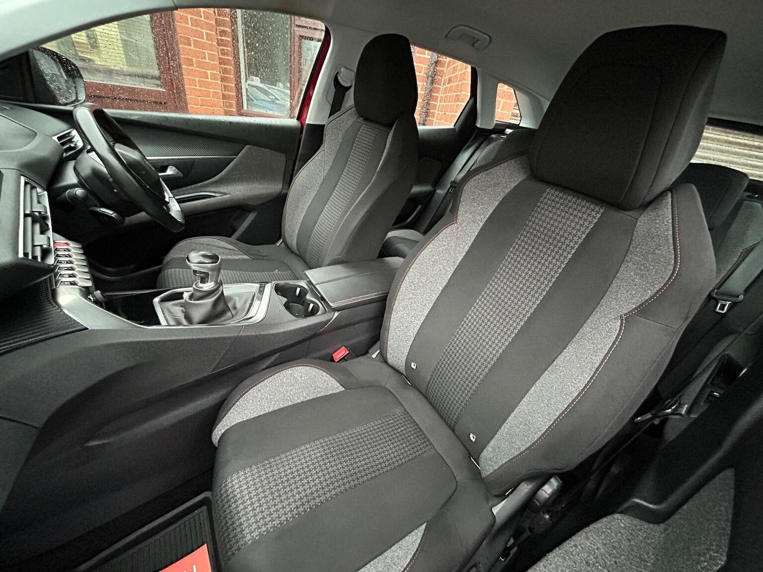 Used Peugeot 3008 2017 for sale - 77201220: Photo 14