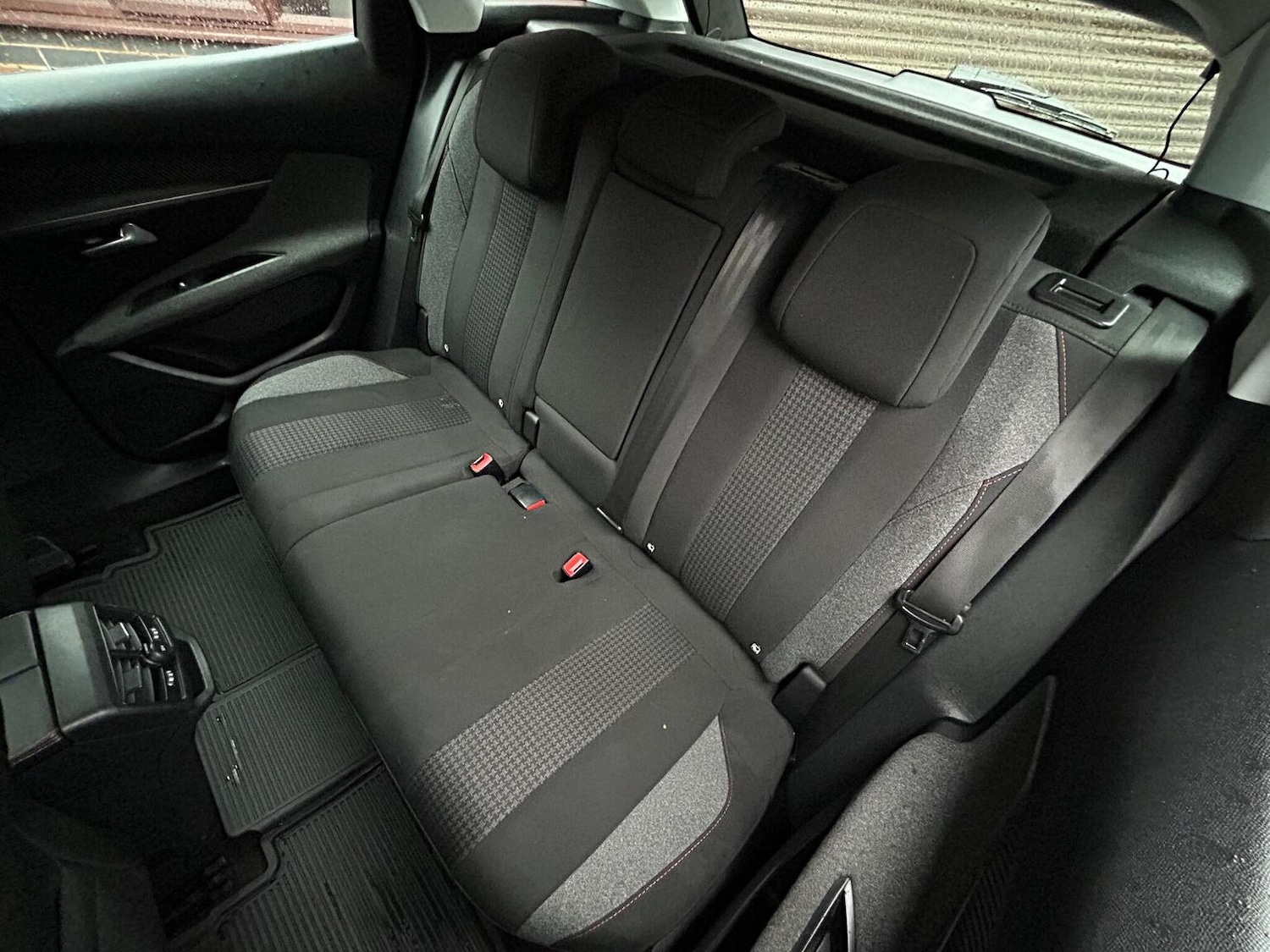 Used Peugeot 3008 2017 for sale - 77201220: Photo 20