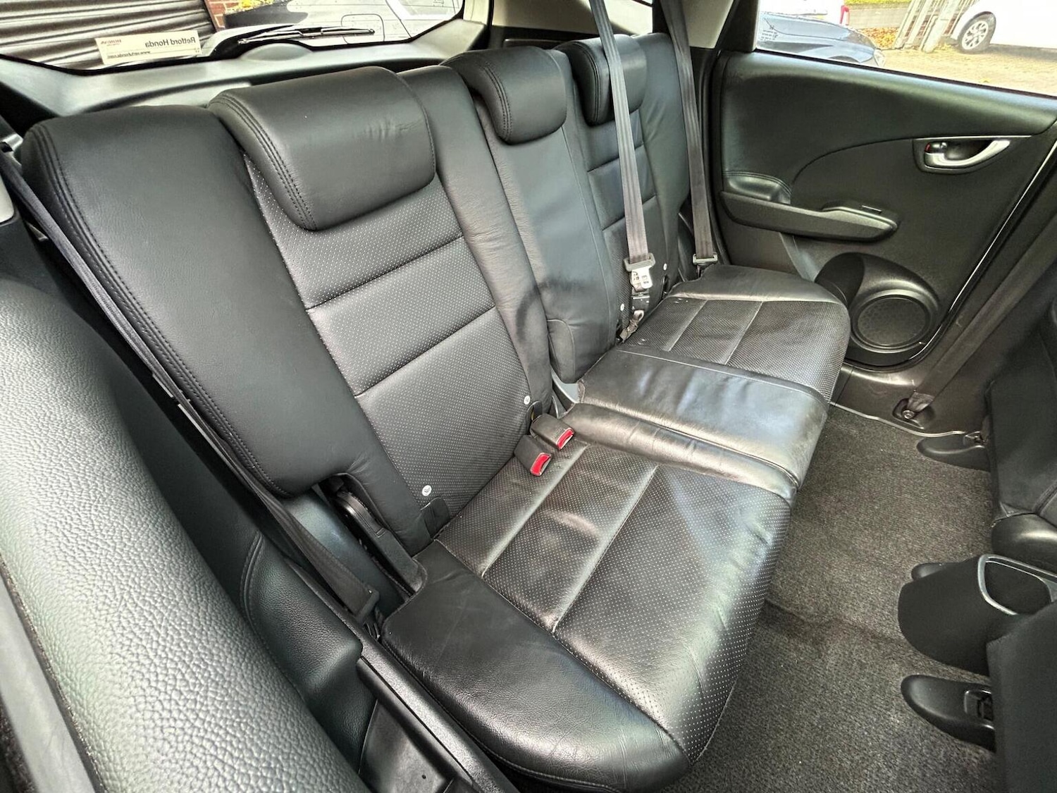 Used Honda Jazz 2015 for sale - 76497525: Photo 18