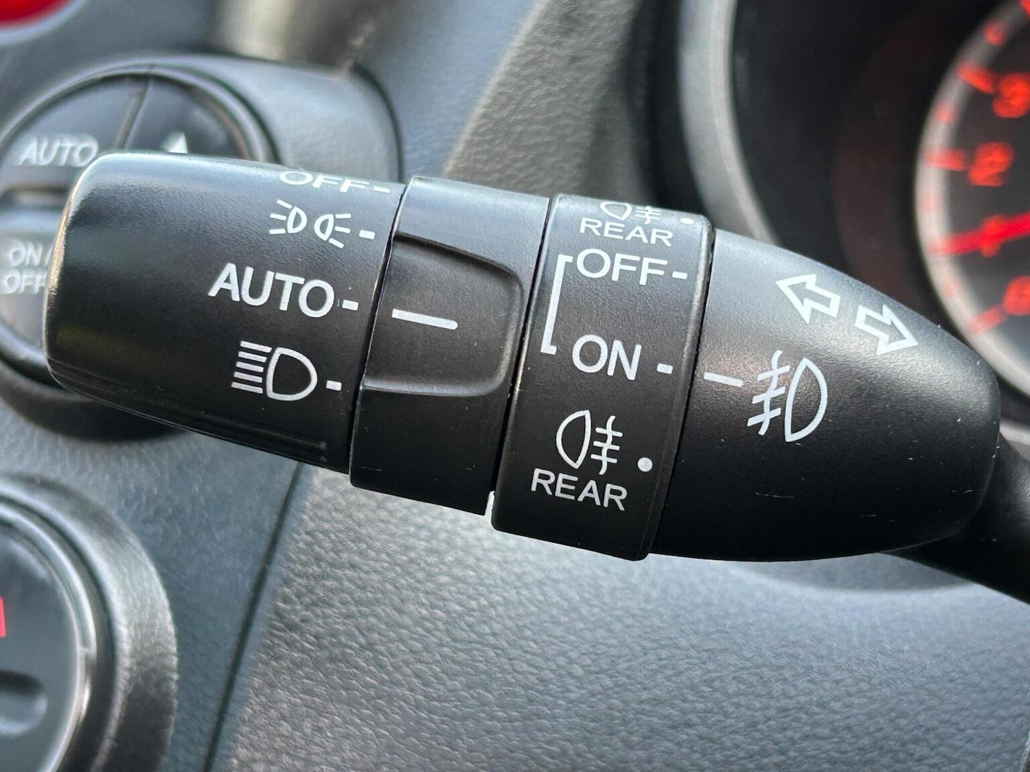 Used Honda Jazz 2015 for sale - 76497525: Photo 36