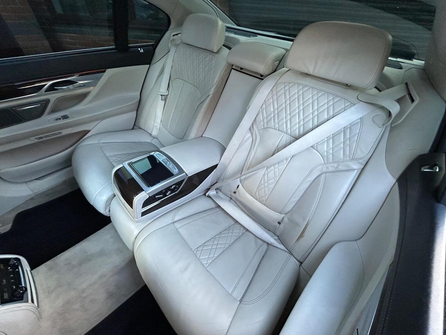 Used BMW 7 Series 2016 for sale - 76497464: Photo 28